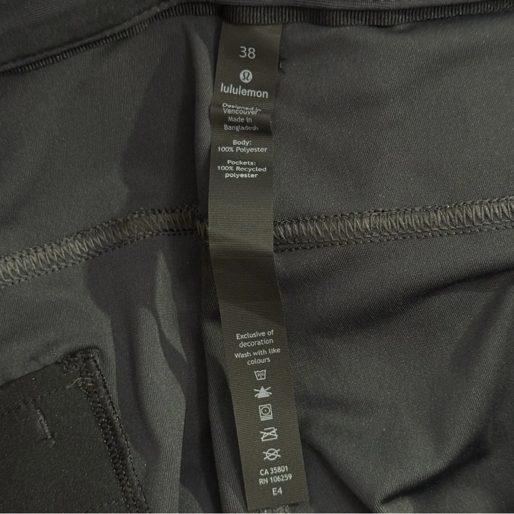 Lululemon ABC Classic-Fit 5 Pocket Pant 38 x 40 Warpstreme in True Navy - Picture 7 of 8